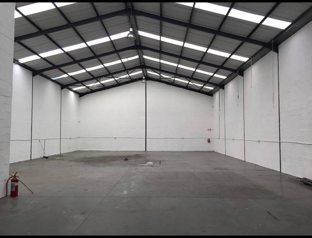 455M² FACTORY TO LET IN BEACONVALE